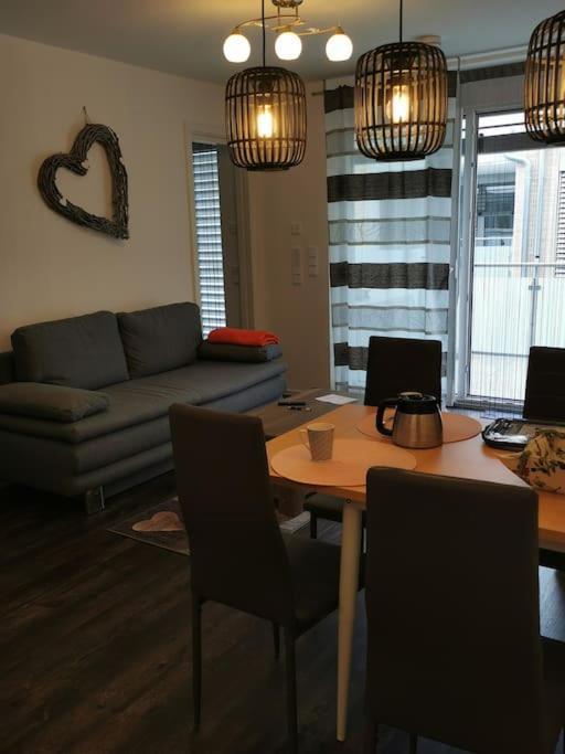Wohnen Direkt Am Uferpark Mit Grossem Balkon Und Seeblick FDH Eksteriør billede
